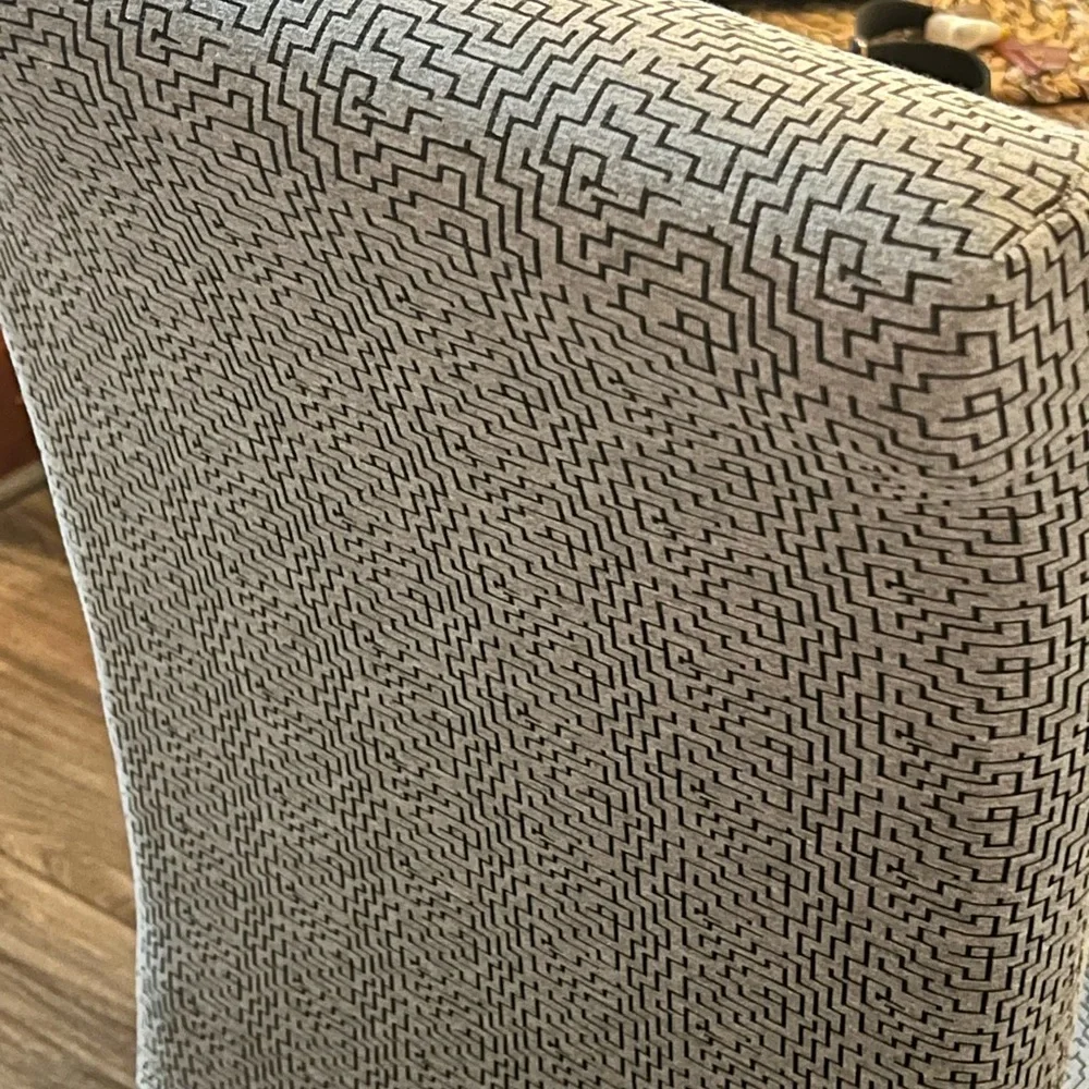 Geometric Patterned Chair Cover - Picture 1 of 6